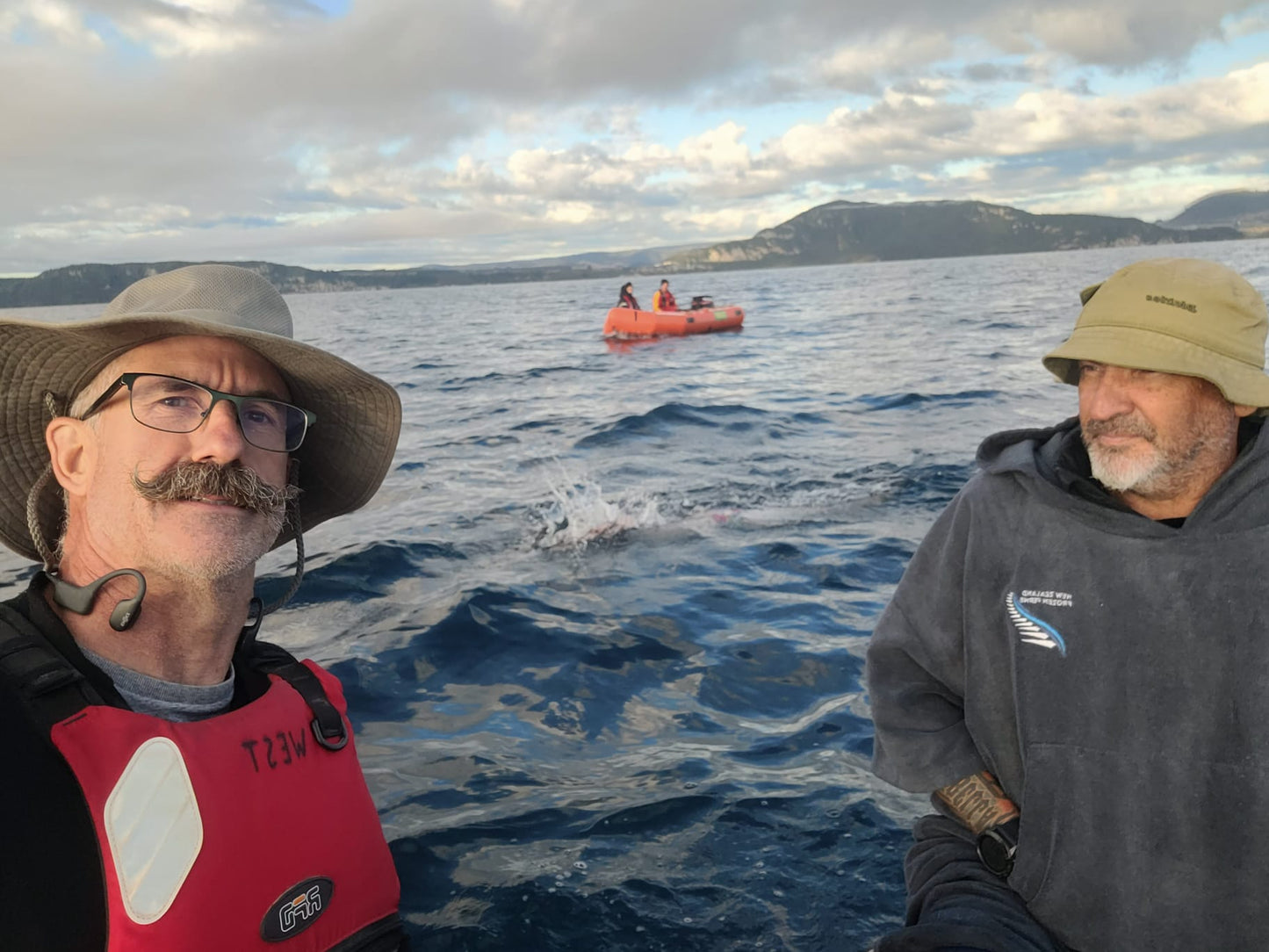 LAKE TAUPO - SOLO SWIM 40km